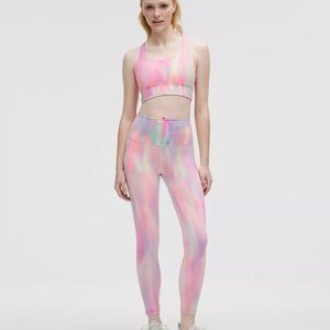 Wunder Train High-Rise Tight 25" | Size 4 | NWT | Psychedelic Multi Wash